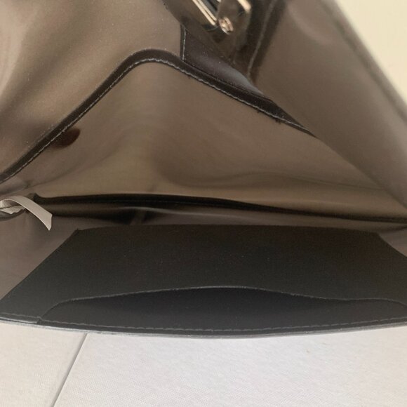 FREE with Purchase* | Y2K Plastic Cocktail Clutch Purse Silver Metal Clasp - Picture 5 of 6